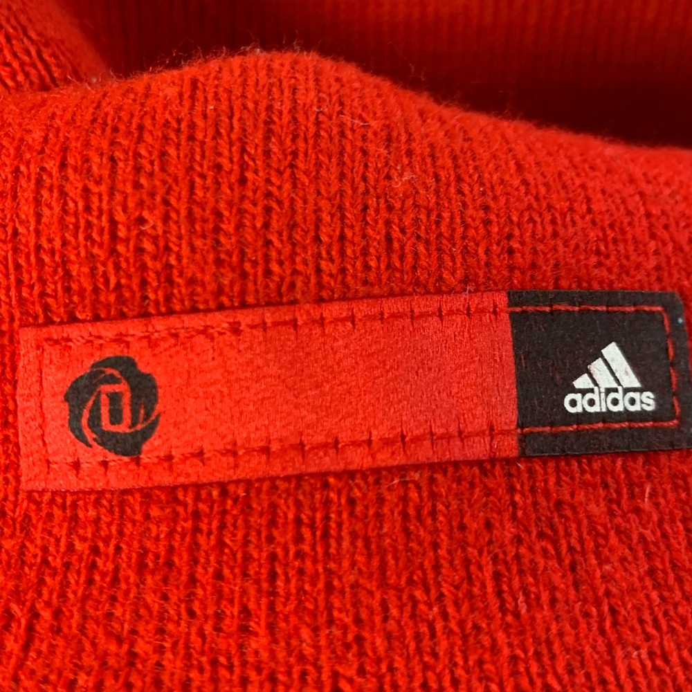 ADIDAS Derrick Rose Logo Knit Cuff Pom Beanie Hat O/S - Picture 5 of 5